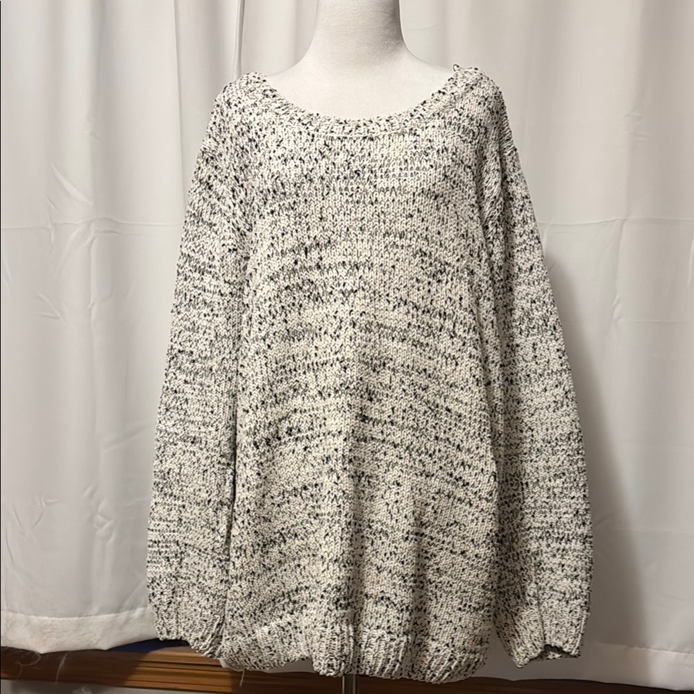 Cozy Knit Women's Sweater - Gray
